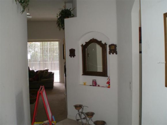 Casa com Piscina Particular e mobiliado- perto dos Parques em Orlando - $219,950  