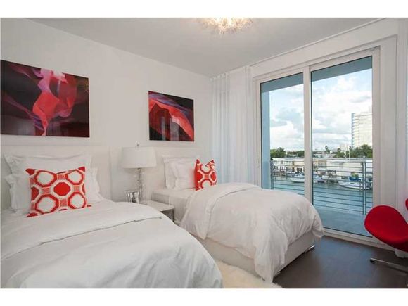   Iris On The Bay - Miami Beach - Novo Apto de Luxo -  $925,000 