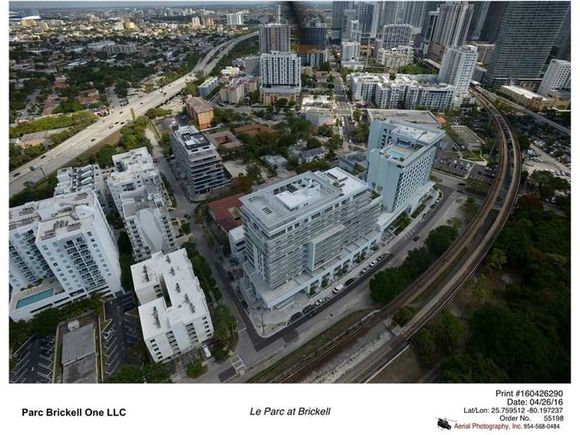 Le Parc at Brickell - Novo Apto de Luxo - Downtown Miami- $794,900 