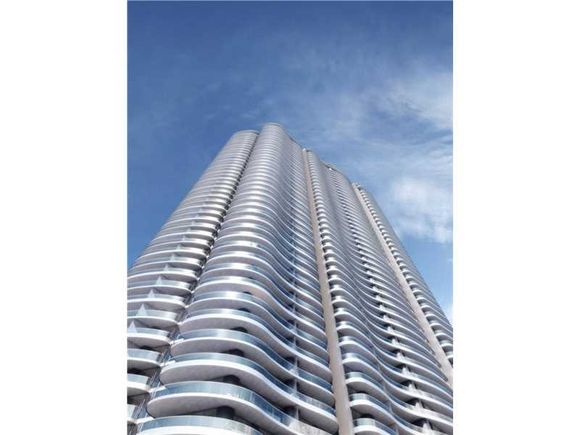 BRICKELL FLATIRON - Apto NOVO - Torre de 64 Andares - Downtown Miami- $2,000,000