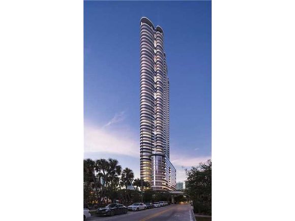 BRICKELL FLATIRON - Apto NOVO - Torre de 64 Andares - Downtown Miami- $2,000,000