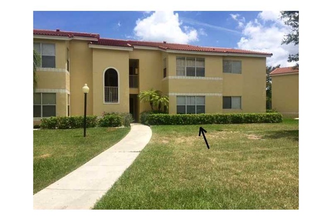 Apartamento 2 dormitorios em Plantation / Sunrise Florida - 20 minutos a Miami - $212,900