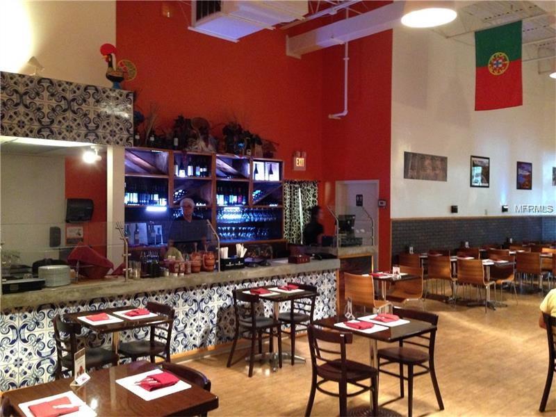  Restaurante Funcionando em Are Turstica - International Drive - Orlando - $280,000