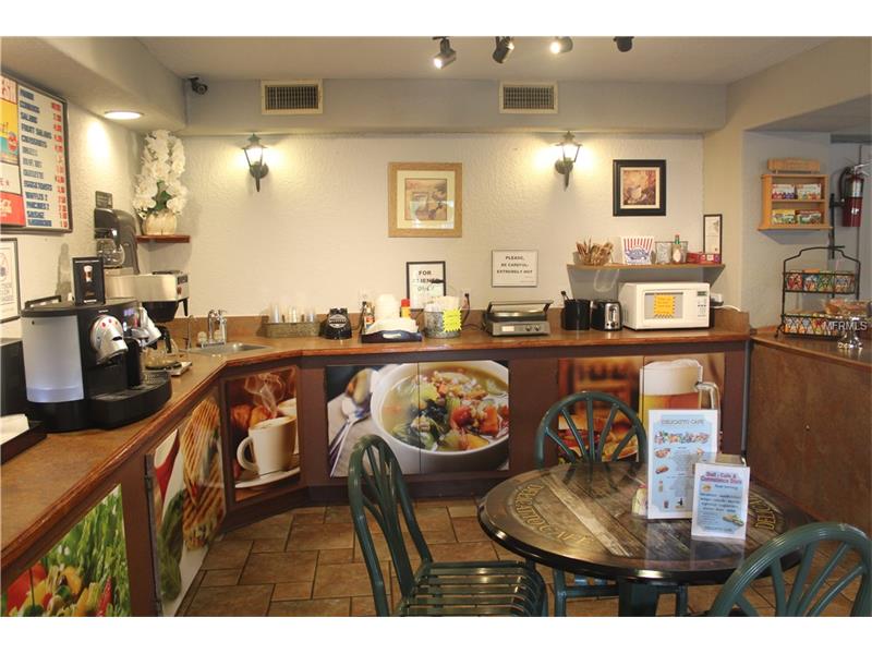  Cafe Dentro Hotel no International Drive - Orlando - pode comprar com visto turista!- $82,850