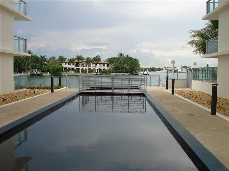 Apto de Luxo Novo no Peloro - Miami Beach - $875,000