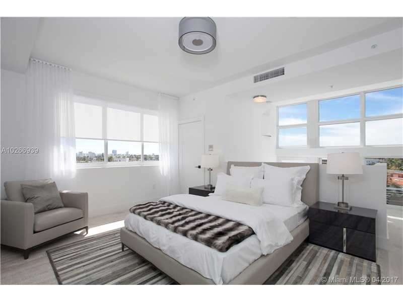  Nova Casa Geminada 3 dormitorios em Miami Beach   $799,000 
