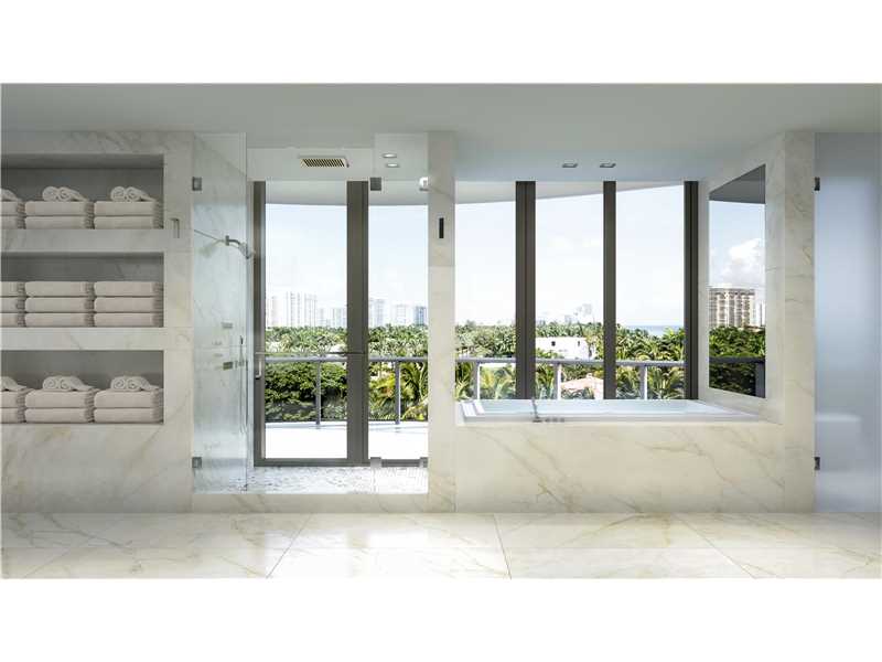 Apto de Luxo - 6 dormitorios na Regalia - Sunny Isles Beach  $29,000,000

