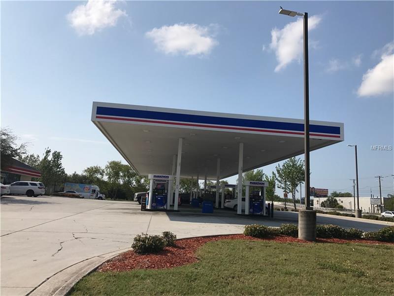  Posto de Gasolina e Loja de Convenienca A Venda em Tampa, Florida  $250,000