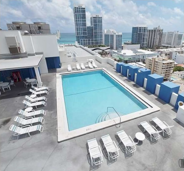 Apartamento de 2 Quartos em Miami Beach $360,000