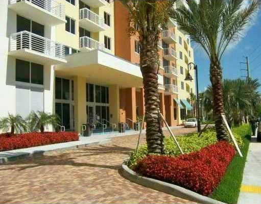 Apartamento de 2 Quartos em Prédio Moderno - Aventura Miami - Vai para o Shopping Aventura A Pé! $298,900