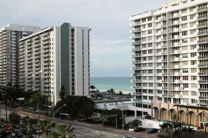 Apartamento Miami Beach - Collins Av - Reformado $439,900