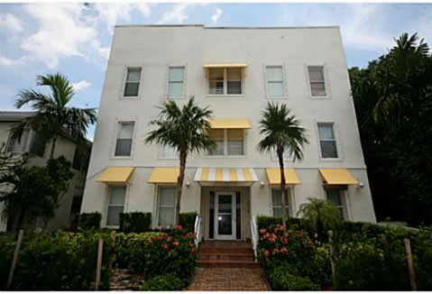 South Beach Apartamento Pertinho de Lincoln Rd $269,000