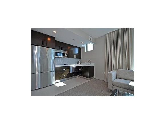 Apartamento em Frente a Praia - Sole - Sunny Isles -$500,000  