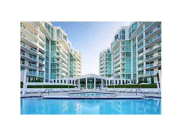 Apartamento de Alto Luxo - Aventura - Miami - $534,900