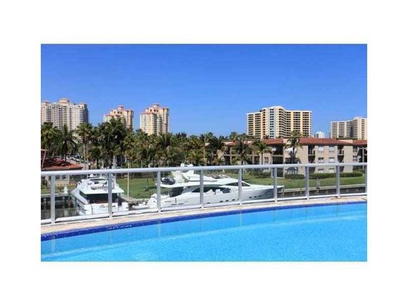 Apartamento de Alto Luxo - Aventura - Miami - $534,900