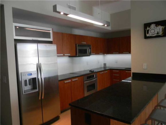 Apartamento de Alto Luxo - Aventura - Miami - $534,900