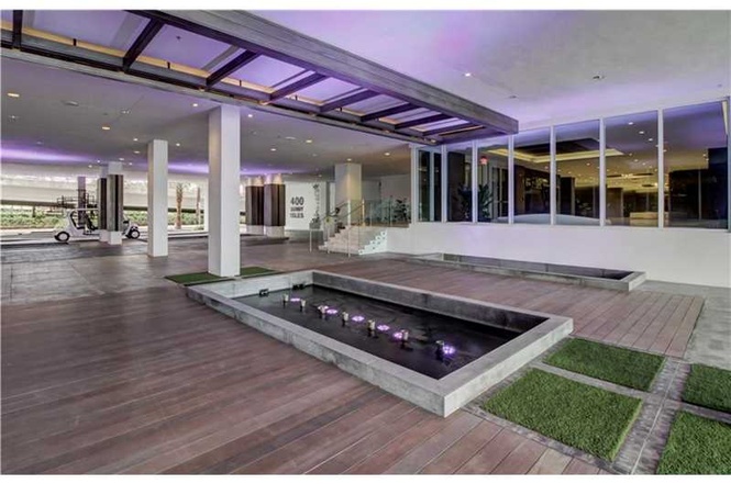  400 Sunny Isles - Prdio Novo Apto Duplex Pronto para morar-$949,000 