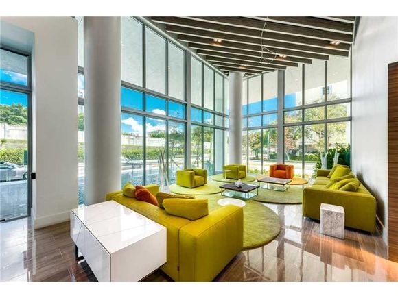 Le Parc at Brickell - Novo Apto de Luxo - Downtown Miami- $794,900 