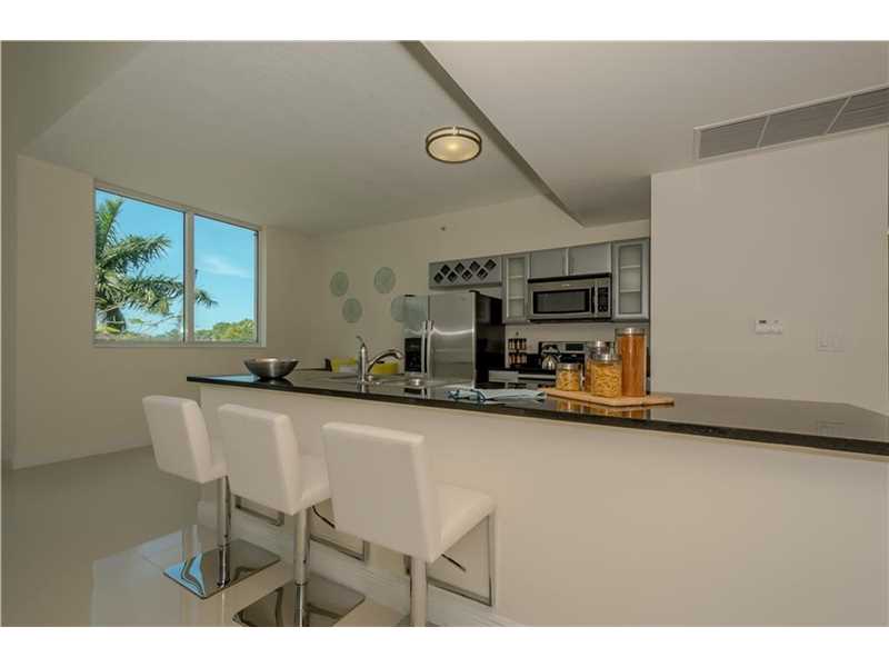 Apto Bom Preo - Terrazas Riverpark Village - South River Drive - Miami - $360,859