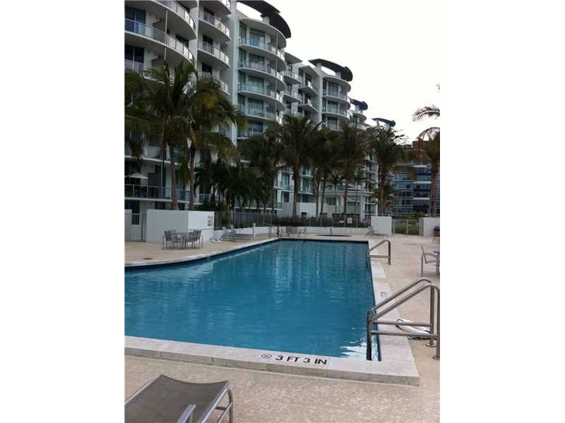 Apto Moderno no Uptown Marina Lofts - Aventura - $349,000