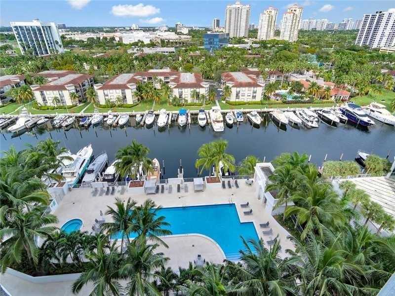 Apto Moderno no Uptown Marina Lofts - Aventura - $349,000