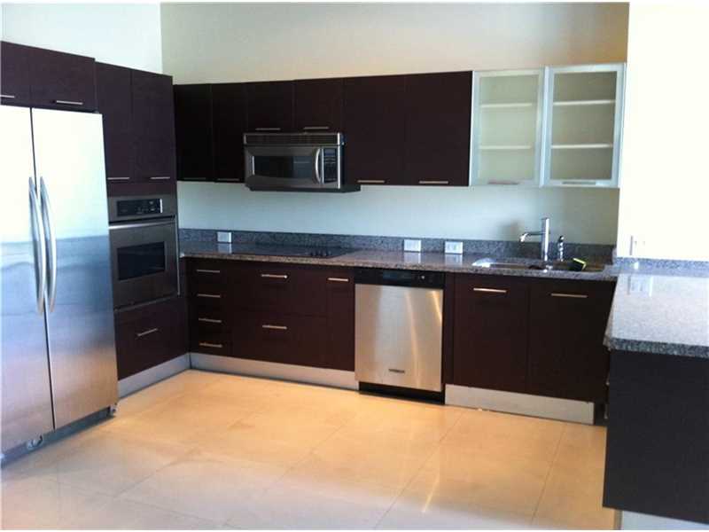 Apto Moderno no Uptown Marina Lofts - Aventura - $349,000