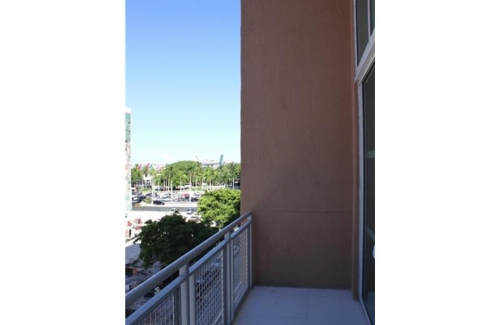 Duplex 2 Dormitrios em Downtown - Miami -  $370,000