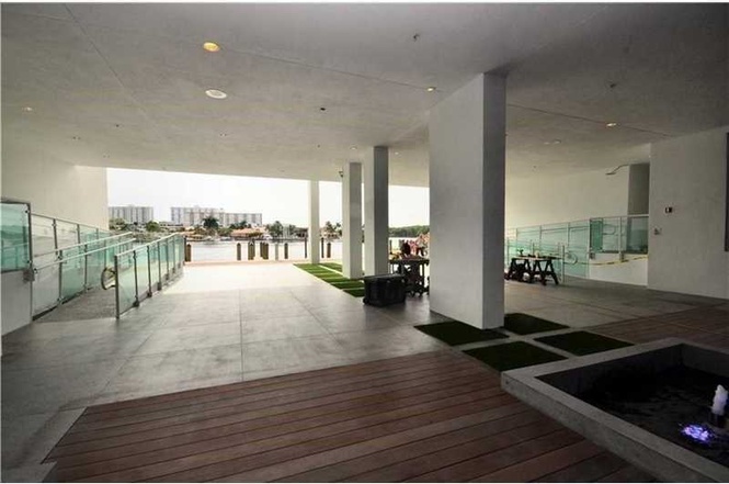 Apto Novo - 400 Sunny Isles - Predio de luxo em Sunny Isles Beach - Miami Beach - $789,000