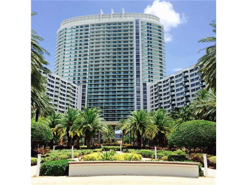 Apto 2 quarto no prdio famoso flamingo South Beach - Miami Beach - $379,900 
