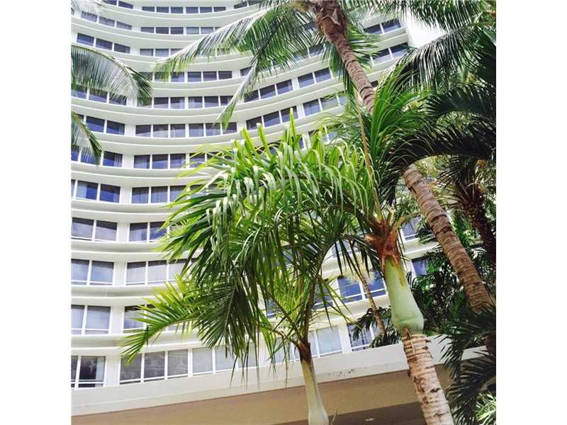 Apto 2 quarto no predio famoso Flamingo South Beach - Miami Beach - $379,900