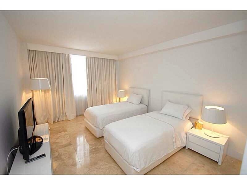 Apto Mobiliado no Flamingo South Beach - Miami Beach - $480,000