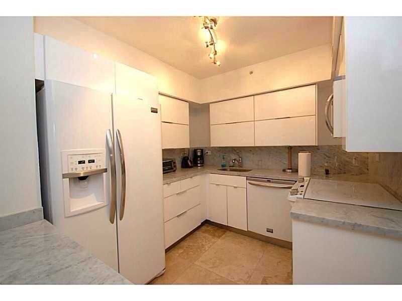 Apto Mobiliado no Flamingo South Beach - Miami Beach - $480,000