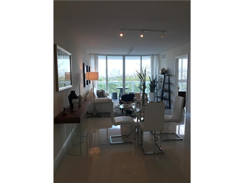  Apto 2 Dormitorios em Downtown Miami - Terrazas Miami $390,000   