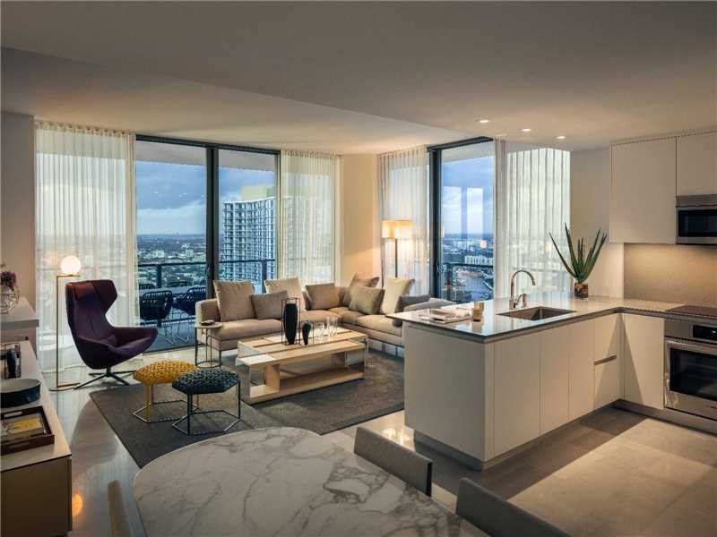 Novo Apto 3 Quartos no Brickell City Centre Rise  $852,900  