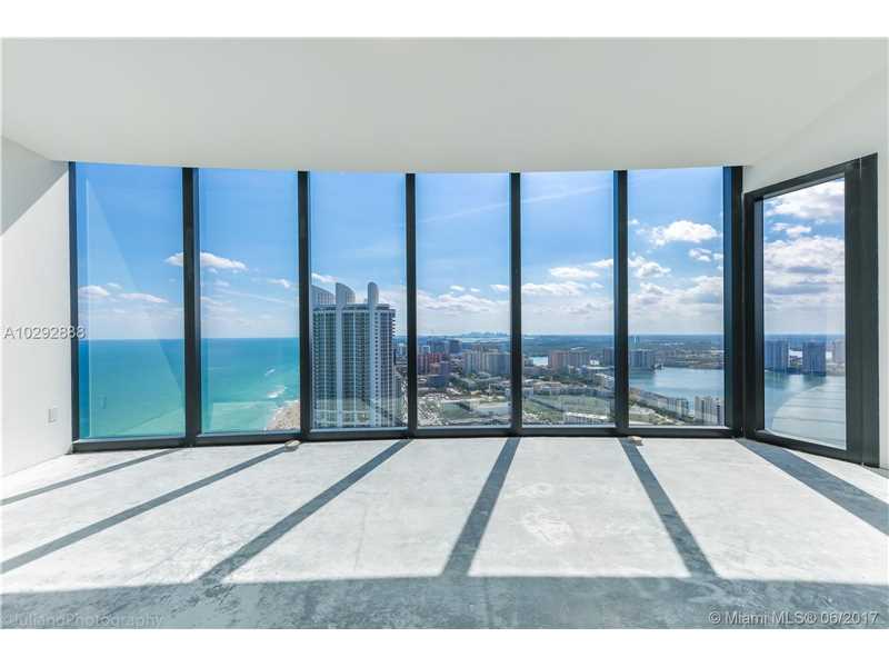 Apto no Porsche Design Tower em frente a praia em Sunny Isles Beachn 7,698,000