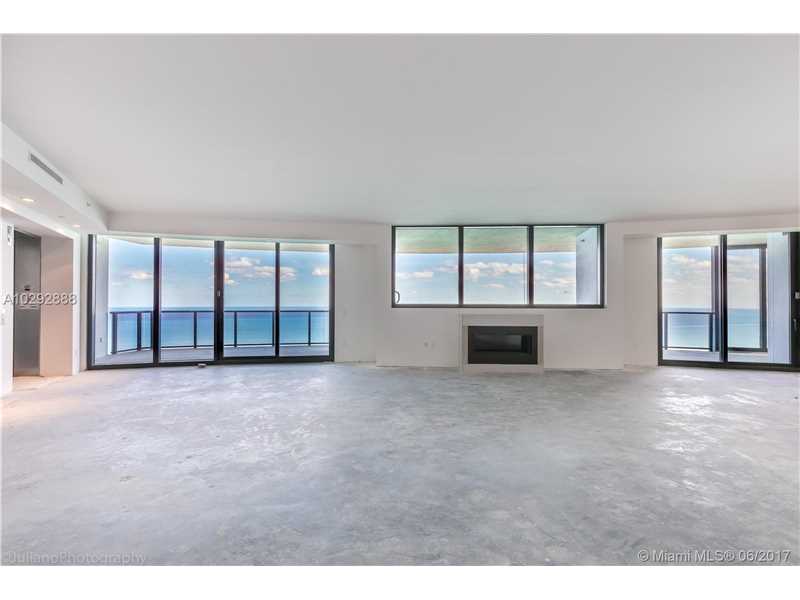 Apto no Porsche Design Tower em frente a praia em Sunny Isles Beachn 7,698,000