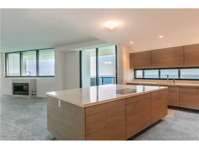 Apto no Porsche Design Tower em frente a praia em Sunny Isles Beachn 7,698,000