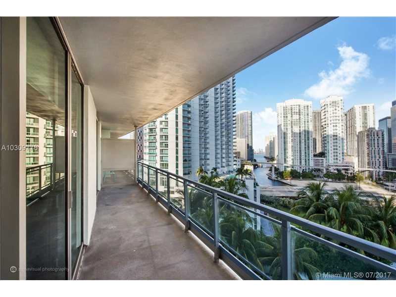 Apartamento bonito a venda em Downtown - Miami $359,888   