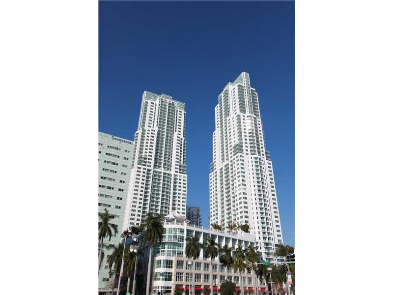 Apartamento mobiliado o lado o Metro em Downtown - Miami $350,000   