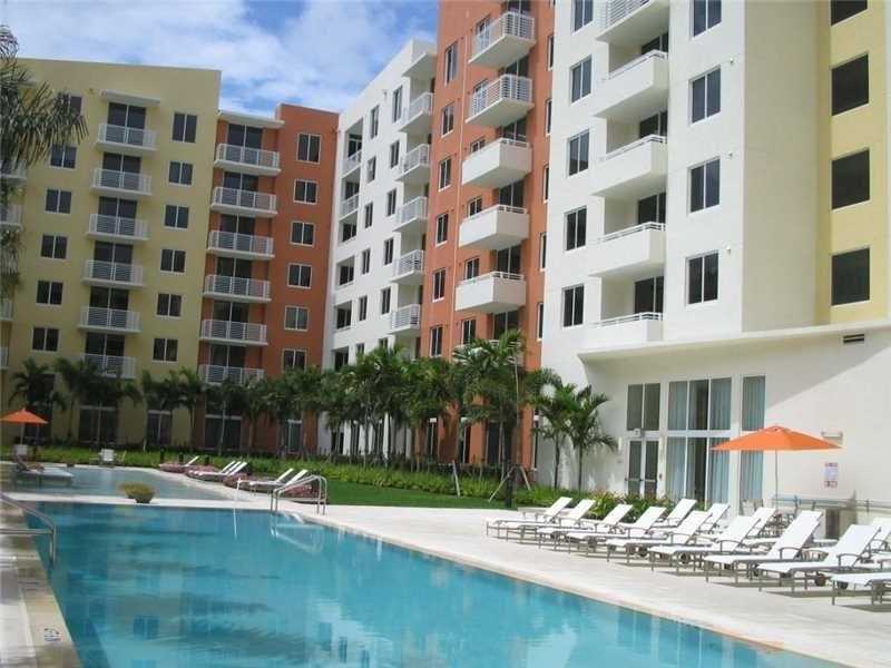 Apartamento A Venda no Venture at Aventura - Miami $310,000