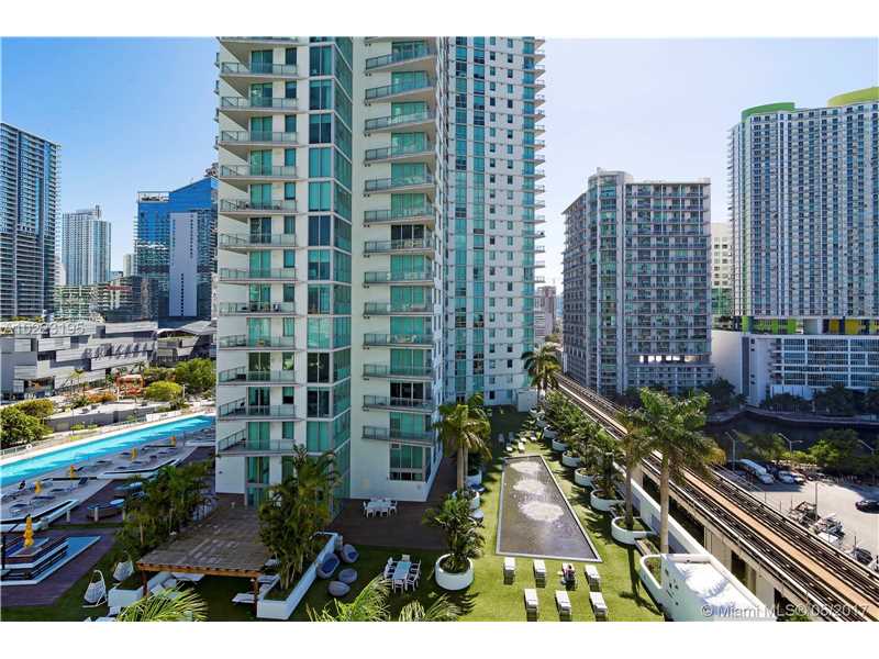 Apartamento A Venda no The Ivy - Brickell - Downtown Miami - $360,000    