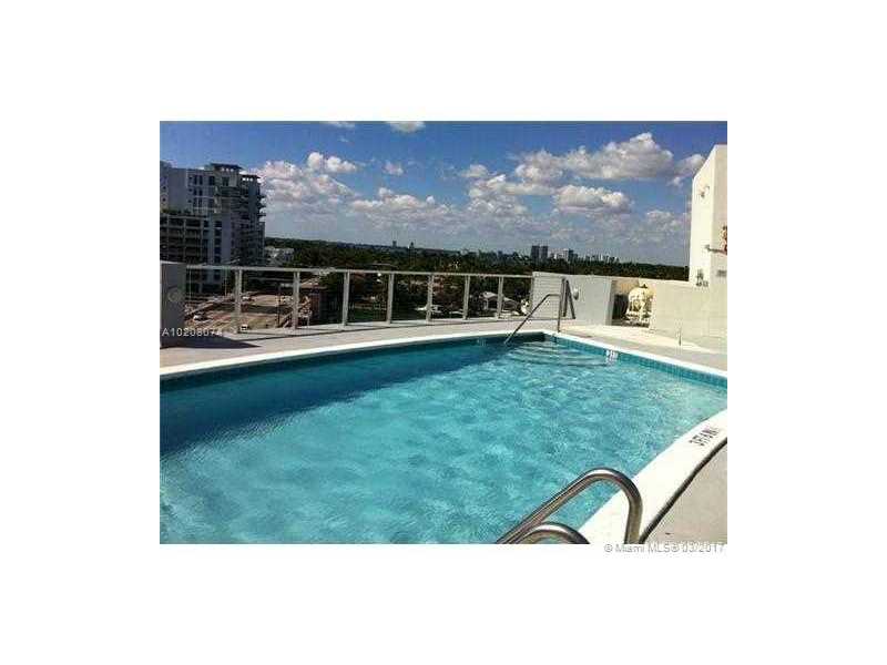 Apartamento Xique A Venda em Miami Beach - $389,000  
