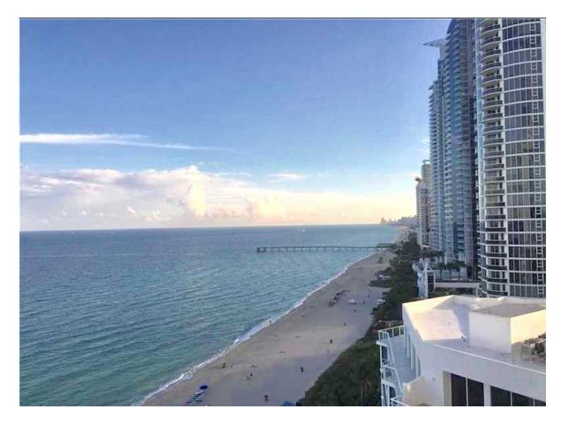 Apto Mobiliado no Sole On The Ocean - em Frente A Praia - Sunny Isles Beach $590,000 