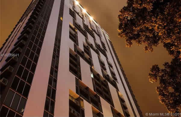 Apto Novo no Centro - Downtown - 2 dormitrios - $459,900 
  