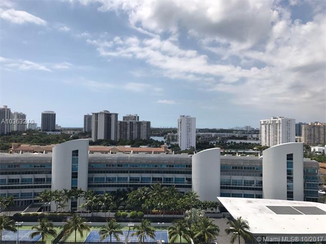 Apartamento no Uptown Marina Lofts  Aventura - $460,000 
  