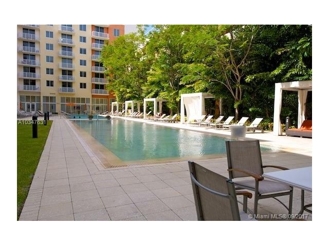 Apto De Luxo Mobiliado no Venture at Aventura - $335,000 
 