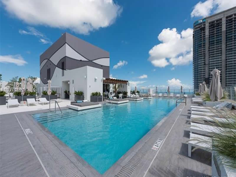 1010 Brickell - Novo Apto alto luxo 2 dormitorios Downtown Miami $650,000 