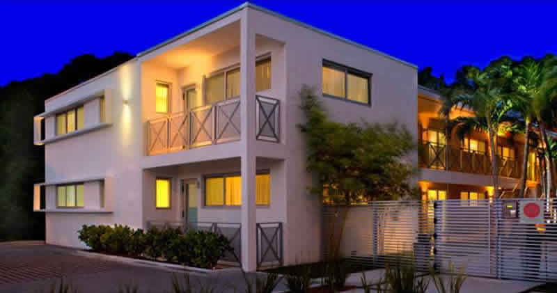 Apartamento em frente a praia no Ocean Drive - South Beach $449,000