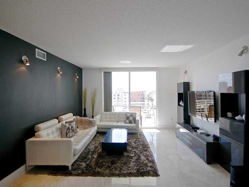 Apartamento Bonito de 2 quartos em Aventura - Miami $380,000