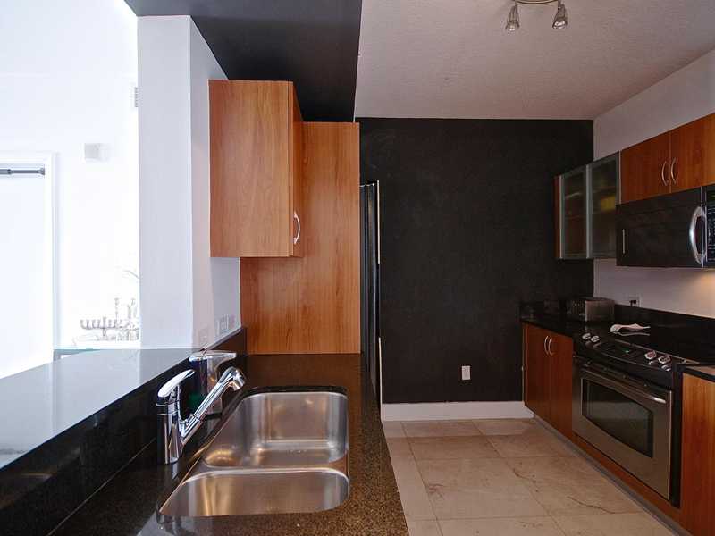 Apartamento Bonito de 2 quartos em Aventura - Miami $380,000